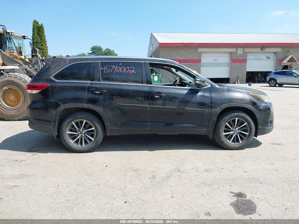 2018 TOYOTA HIGHLANDER XLE