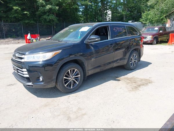 2018 TOYOTA HIGHLANDER XLE