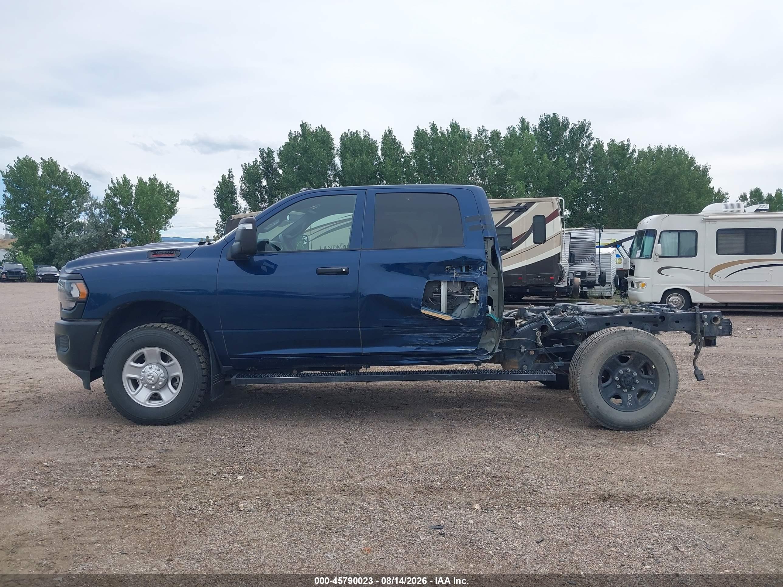 2024 RAM 2500 TRADESMAN  4X4 6'4 BOX