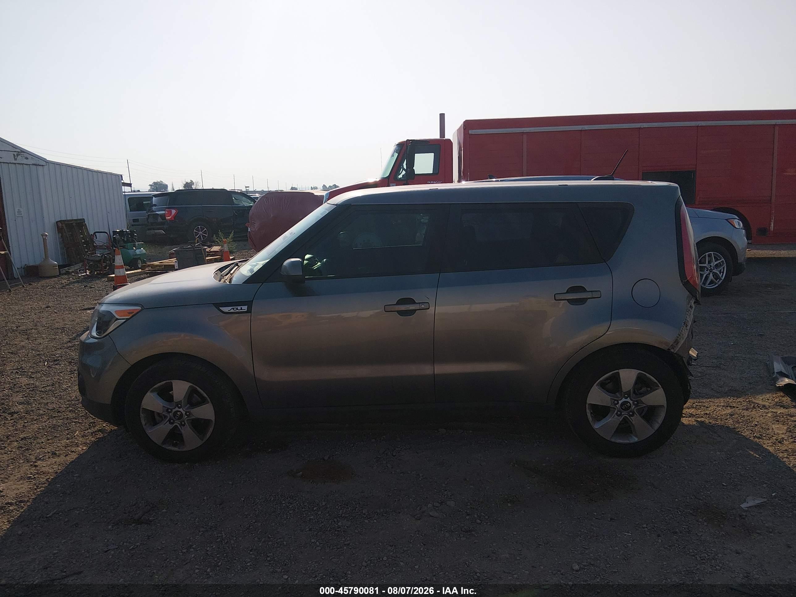 2019 KIA SOUL Base