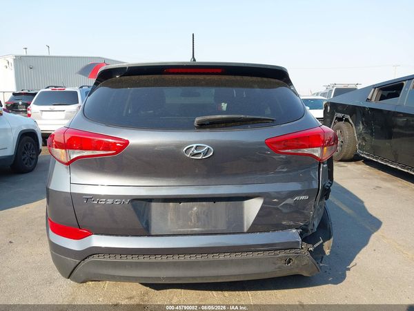 2018 HYUNDAI TUCSON SE