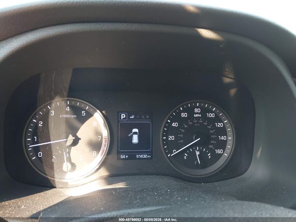 2018 HYUNDAI TUCSON SE