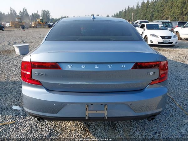 2018 VOLVO S90 T5 MOMENTUM