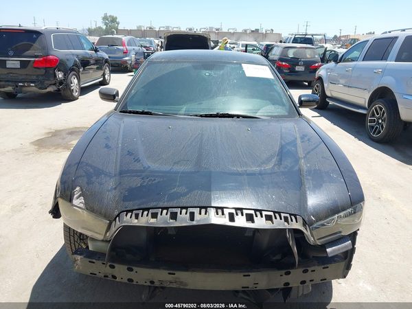 2013 DODGE CHARGER SE