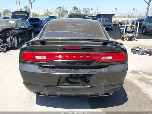2013 DODGE CHARGER SE
