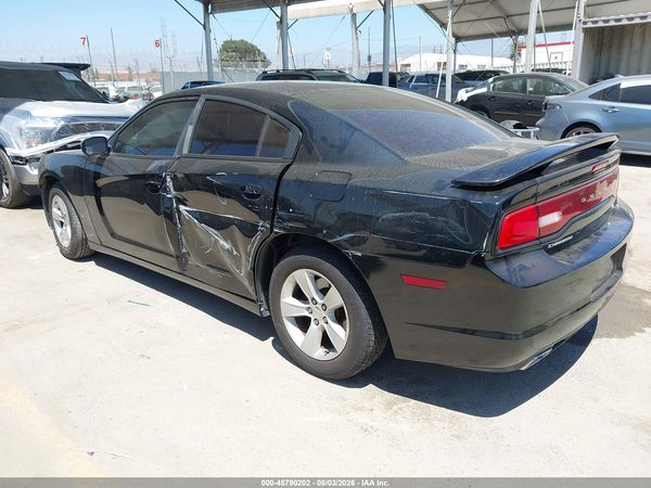 2013 DODGE CHARGER SE