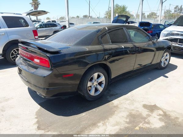 2013 DODGE CHARGER SE