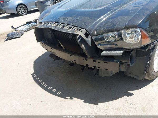 2013 DODGE CHARGER SE