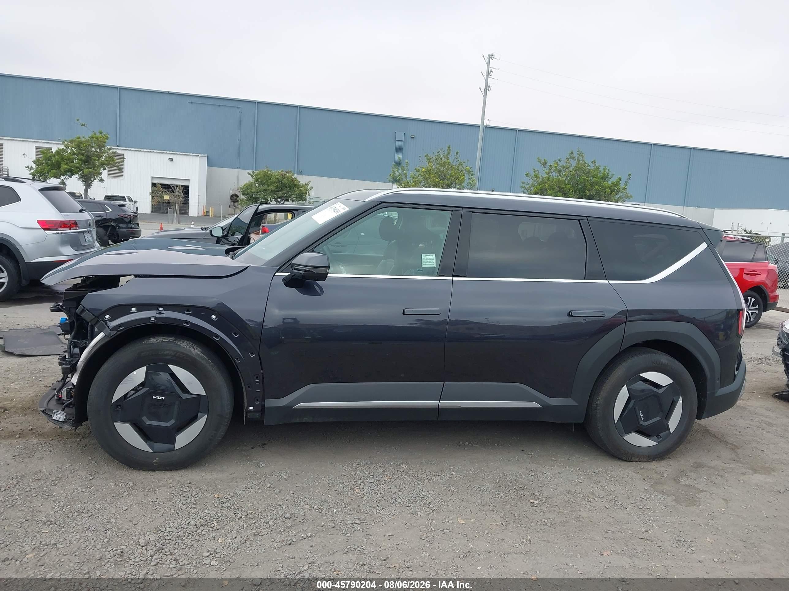 2026 KIA EV9 WIND