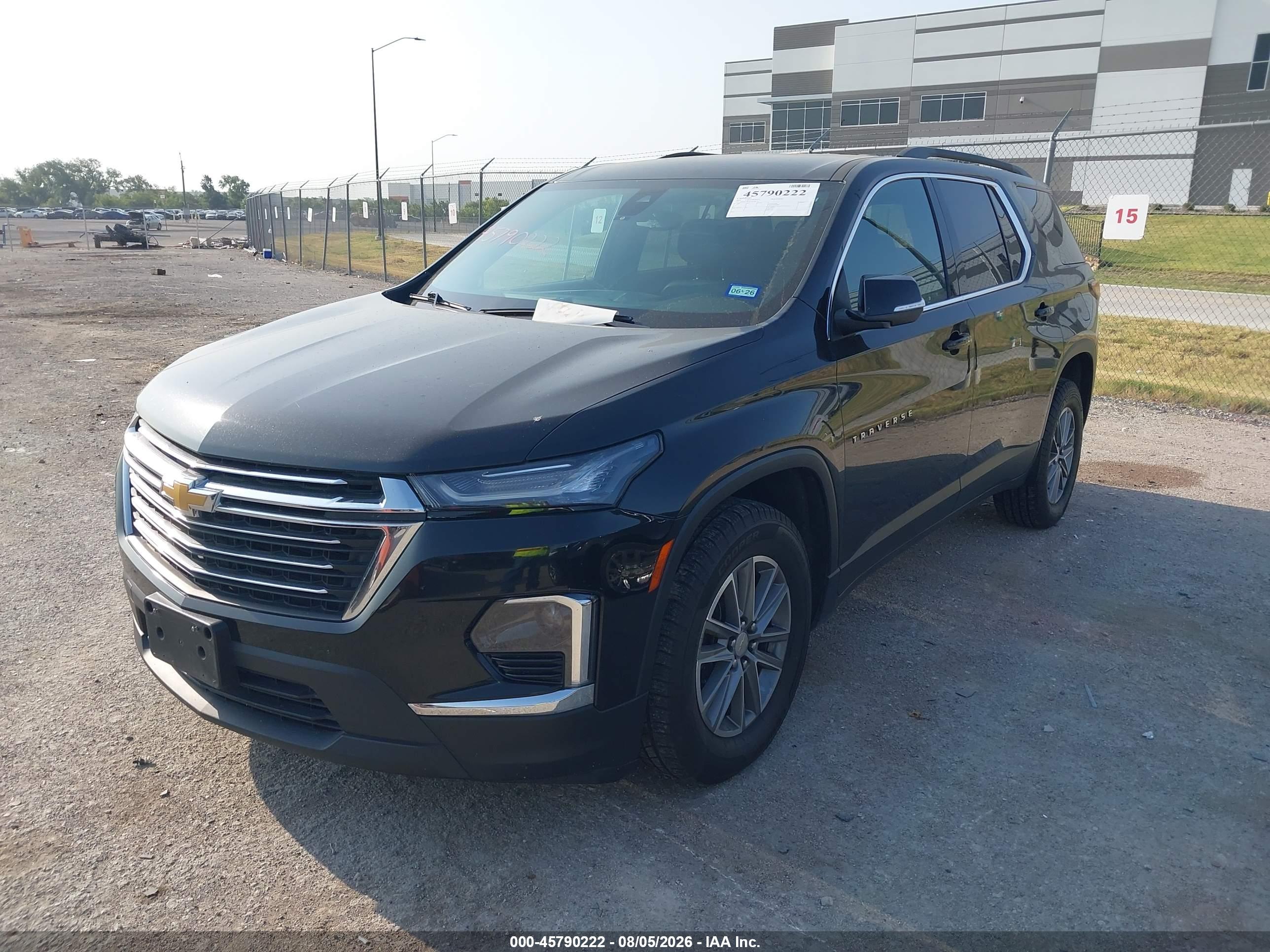 2022 CHEVROLET TRAVERSE AWD LT LEATHER — I2