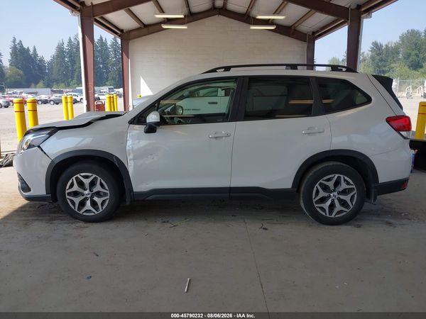 2024 SUBARU FORESTER PREMIUM