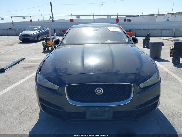 2017 JAGUAR XE 35T PREMIUM