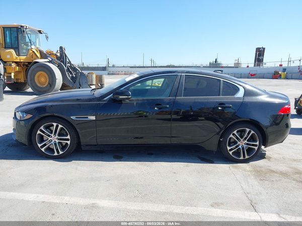 2017 JAGUAR XE 35T PREMIUM