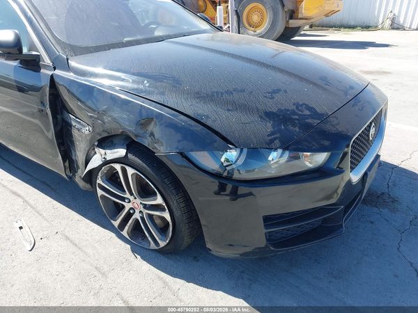 2017 JAGUAR XE 35T PREMIUM