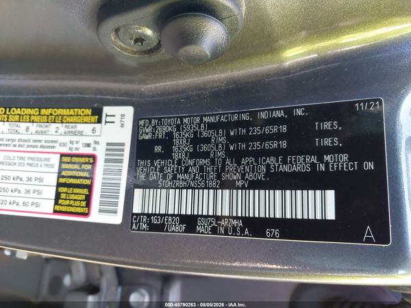 2022 TOYOTA HIGHLANDER XLE