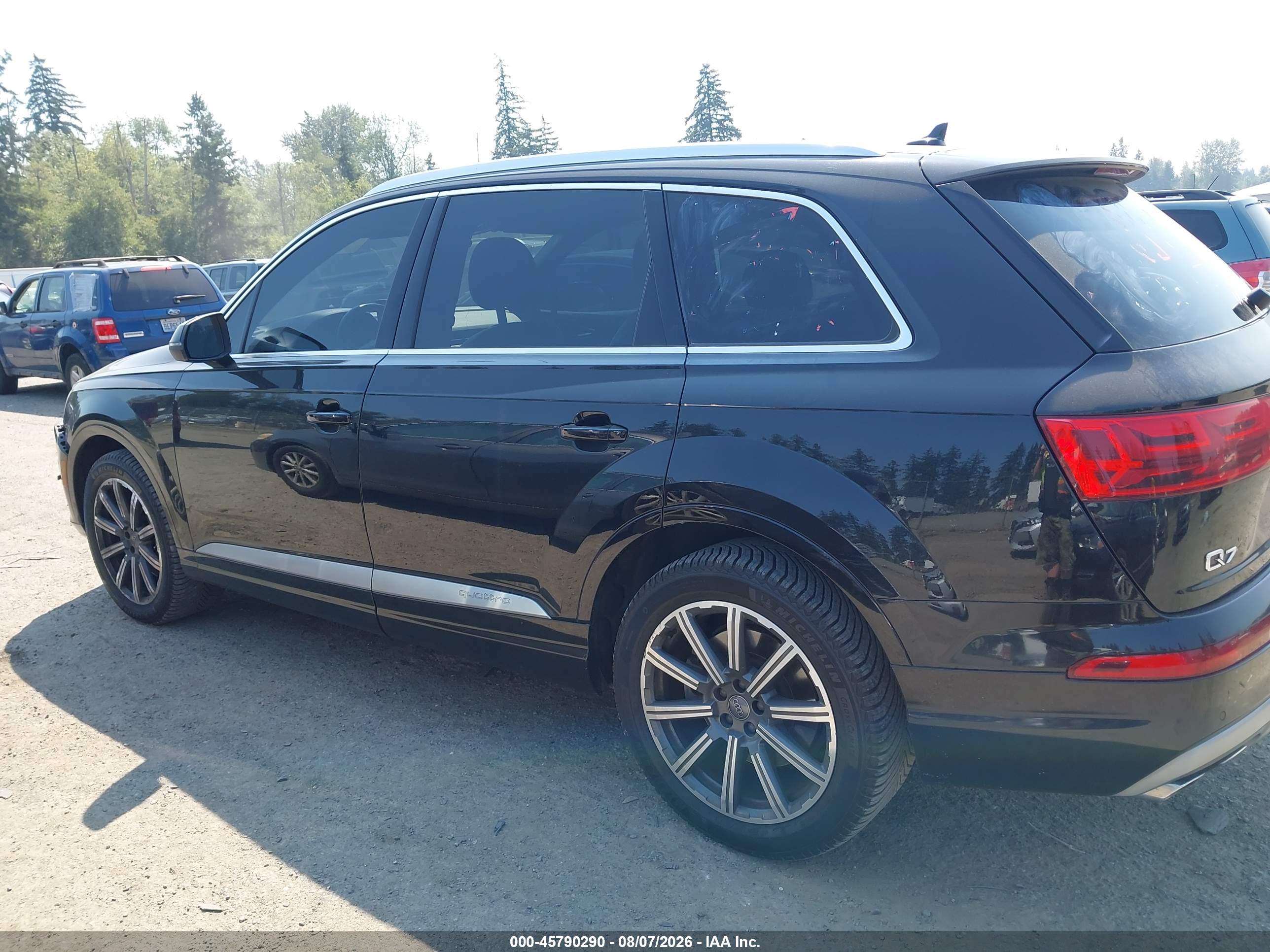 2017 AUDI Q7 3.0T PREMIUM