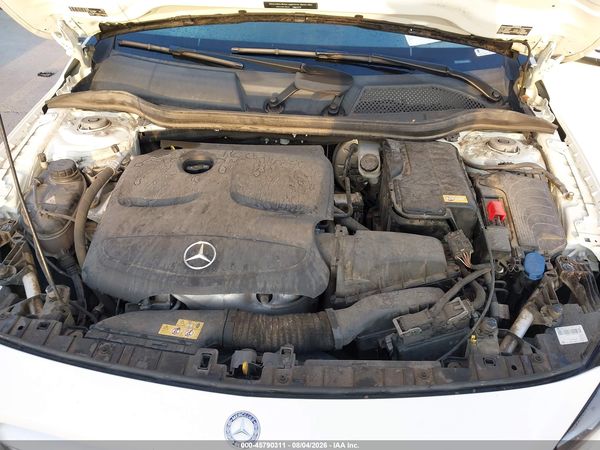 2016 MERCEDES-BENZ GLA 250 GLA250
