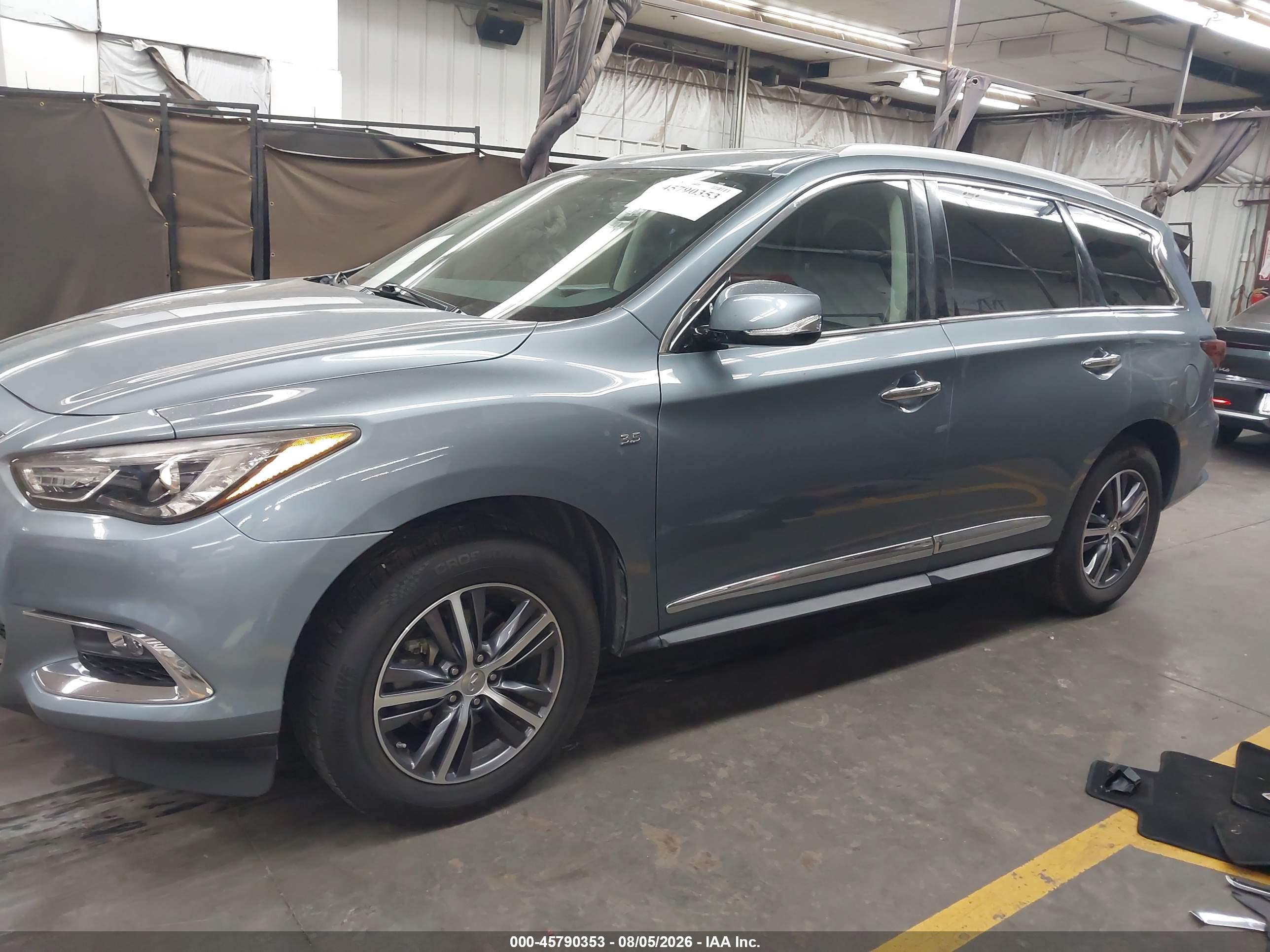 2018 INFINITI QX60