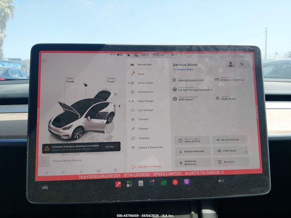 2024 TESLA MODEL Y