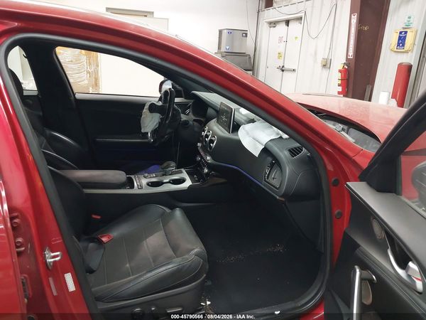 2018 KIA STINGER GT2
