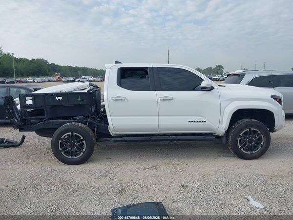 2024 TOYOTA TACOMA TRD SPORT