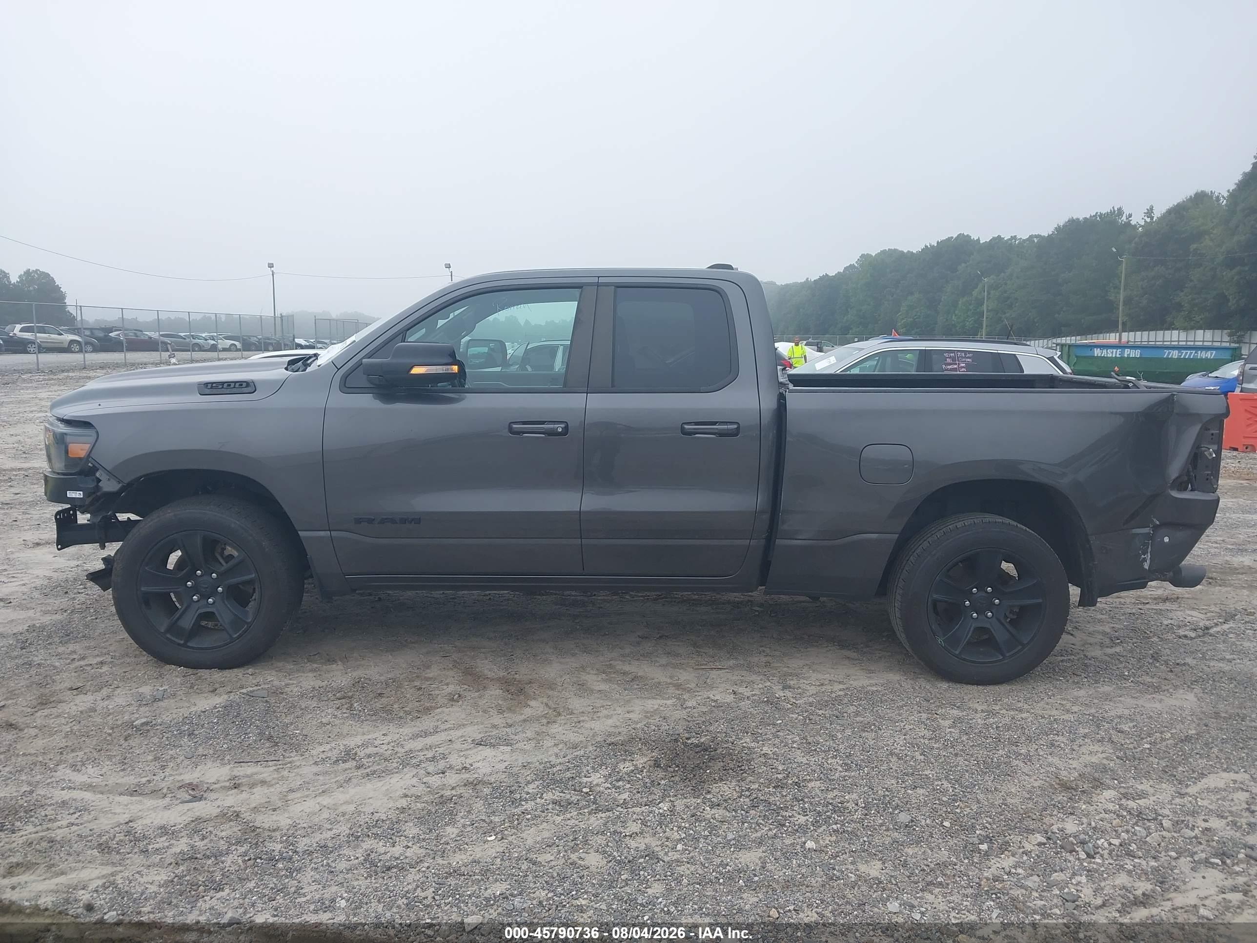 2022 RAM 1500 BIG HORN  4X4 6'4 BOX