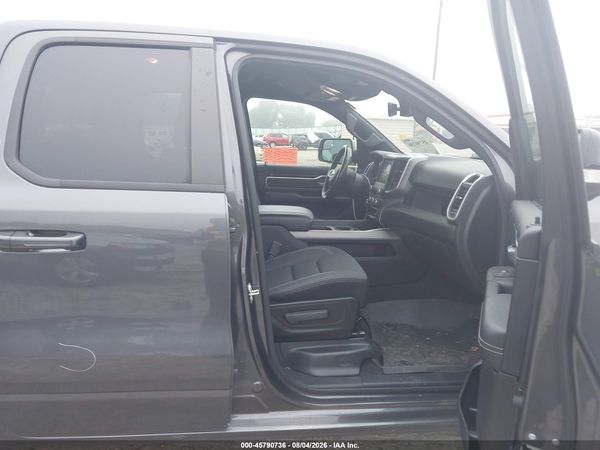2022 RAM 1500 BIG HORN  4X4 6'4 BOX