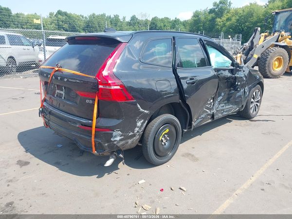 2025 VOLVO XC60 B5 CORE