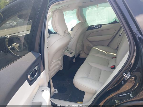 2025 VOLVO XC60 B5 CORE
