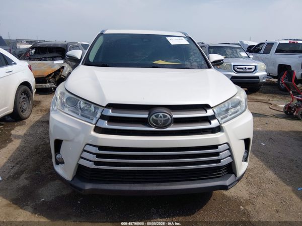 2018 TOYOTA HIGHLANDER XLE