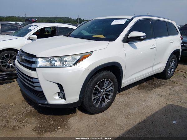 2018 TOYOTA HIGHLANDER XLE