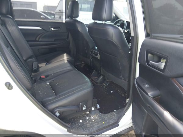 2018 TOYOTA HIGHLANDER XLE