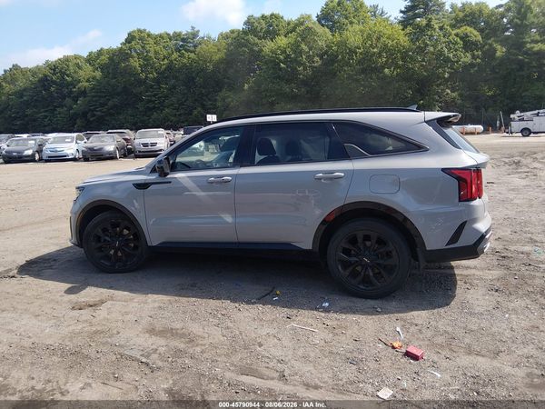 2022 KIA SORENTO SX