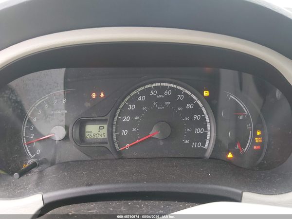 2014 TOYOTA SIENNA LE V6 8 PASSENGER