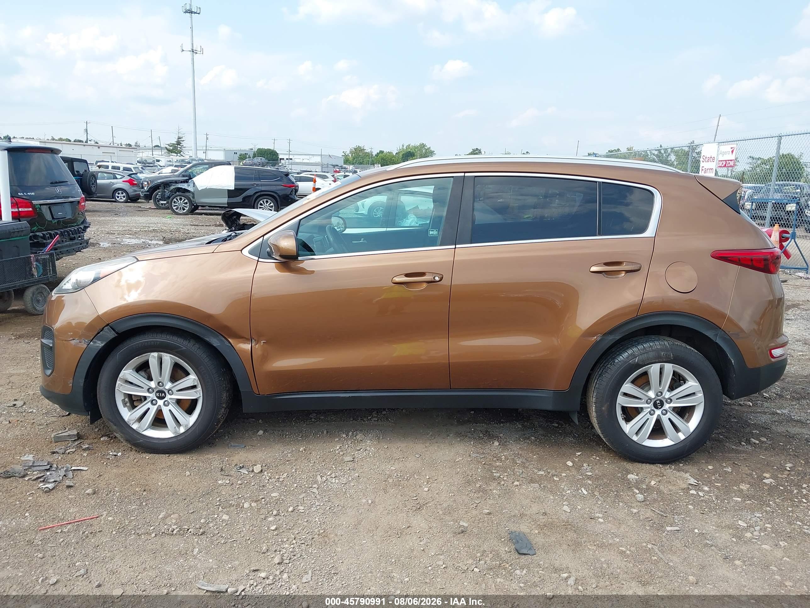 2018 KIA SPORTAGE LX