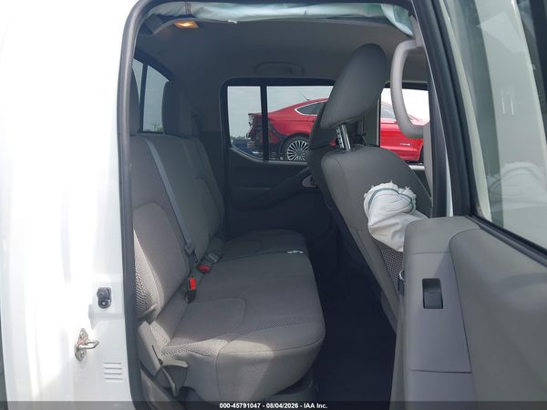 2019 NISSAN FRONTIER SV