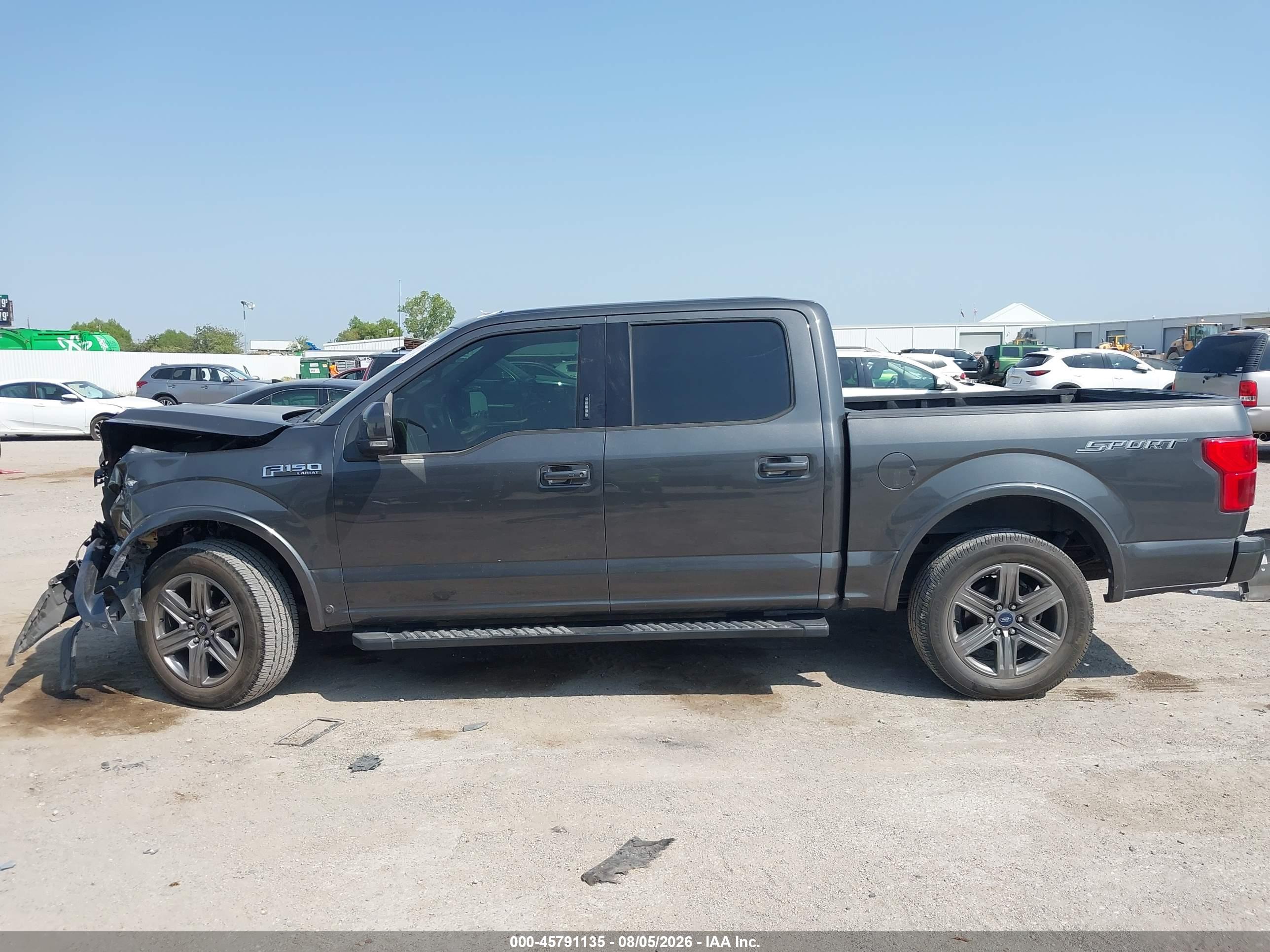2020 FORD F-150 LARIAT