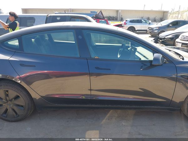 2025 TESLA MODEL 3