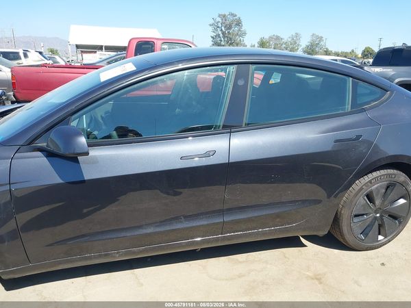 2025 TESLA MODEL 3