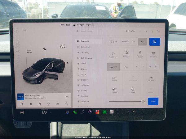 2025 TESLA MODEL 3