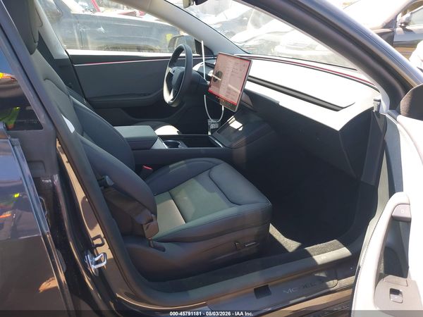 2025 TESLA MODEL 3