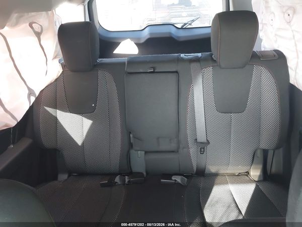 2017 CHEVROLET EQUINOX LT — I8