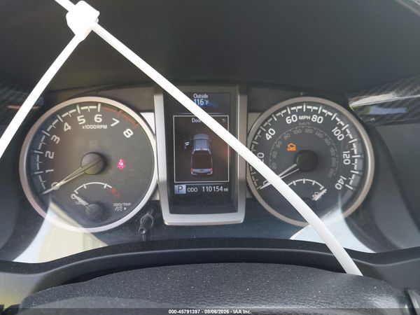 2017 TOYOTA TACOMA SR5 V6