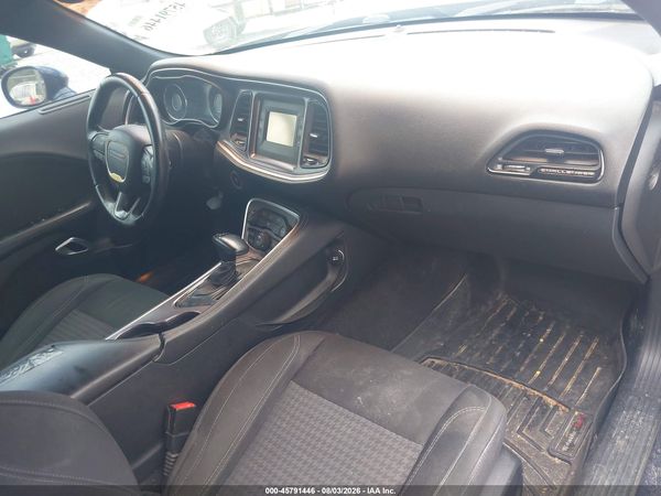 2015 DODGE CHALLENGER SXT
