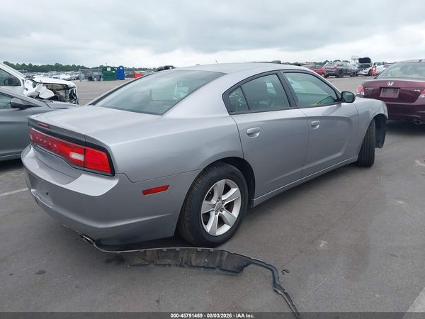 2014 DODGE CHARGER SE