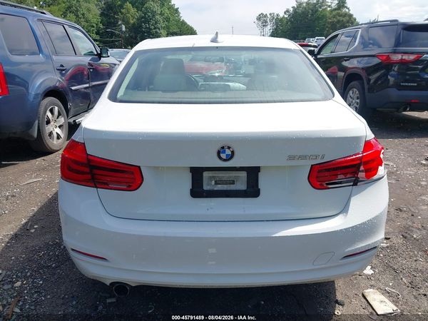 2018 BMW 320I