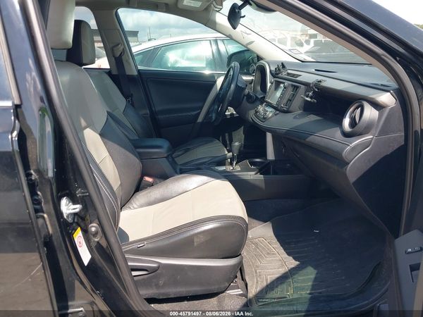 2016 TOYOTA RAV4 XLE
