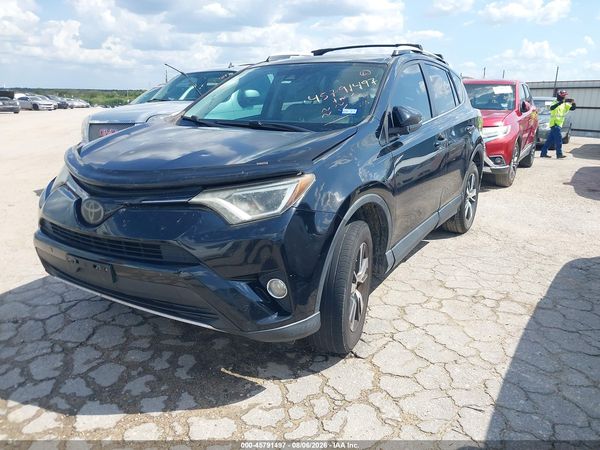 2016 TOYOTA RAV4 XLE