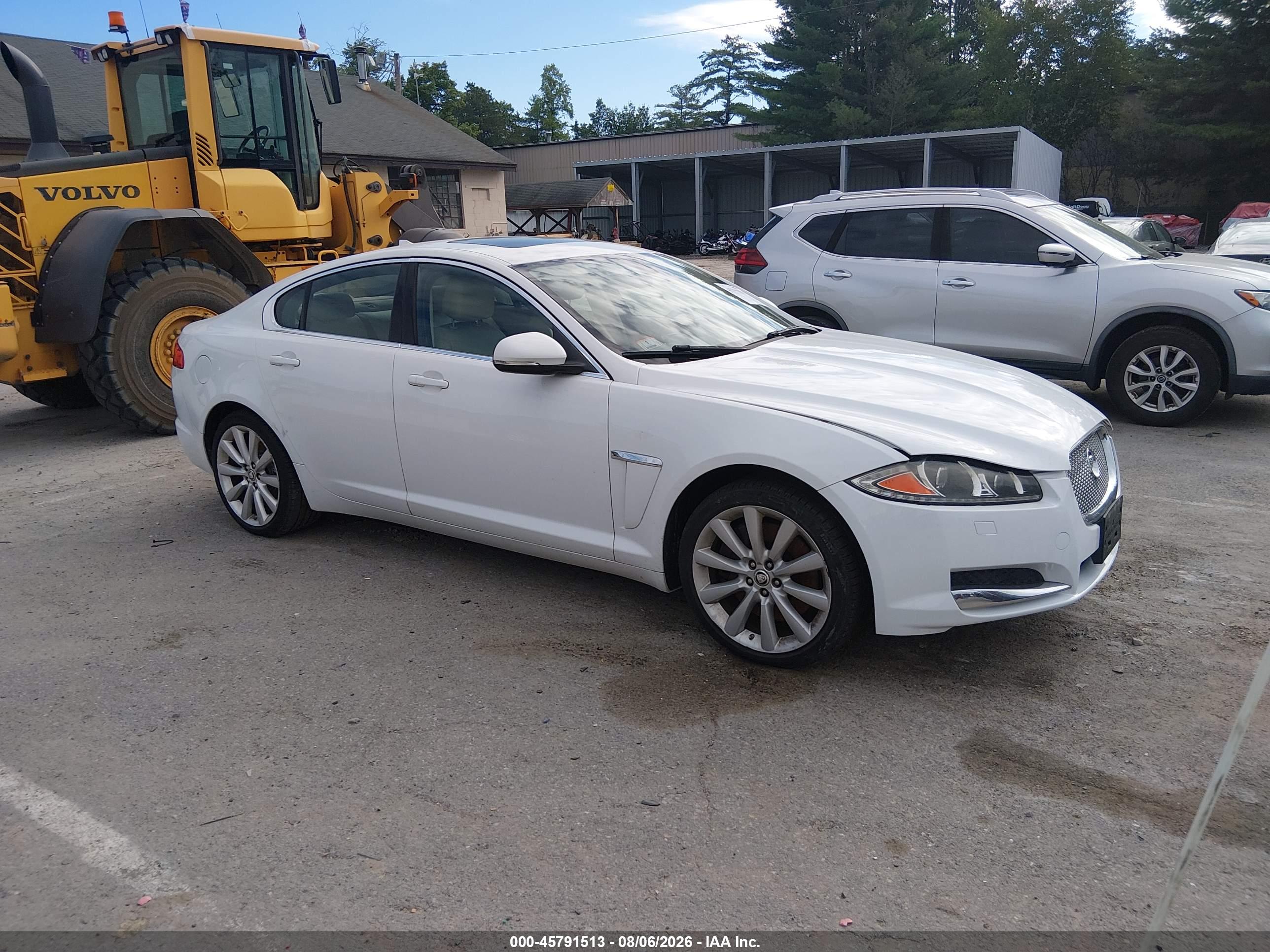 2013 JAGUAR XF V6 SC