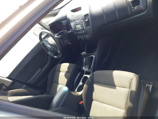 2017 KIA FORTE LX